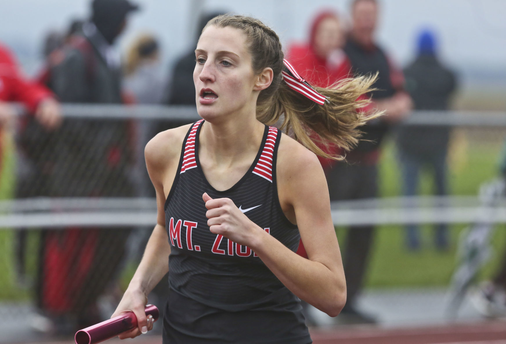 Class 2A Tolono Sectional 44 5.09.19.JPG